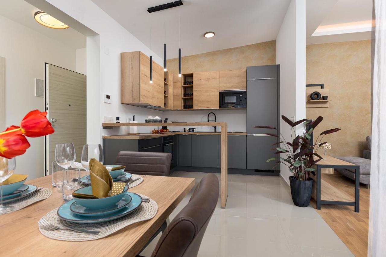 Apartment Muzini Малинска Экстерьер фото