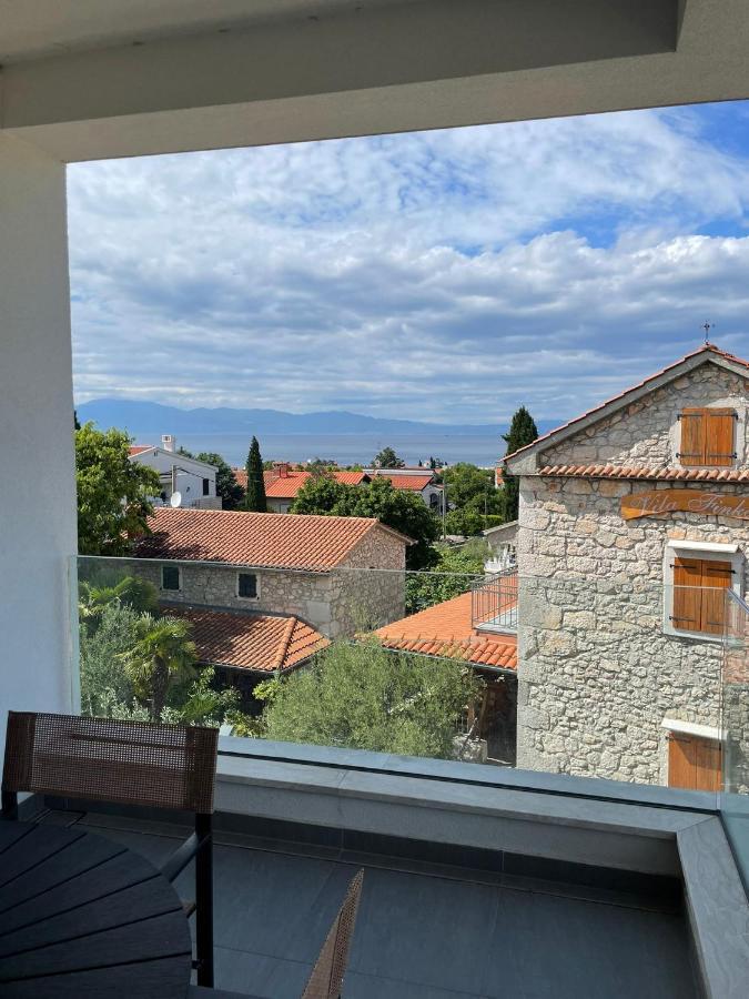 Apartment Muzini Малинска Экстерьер фото